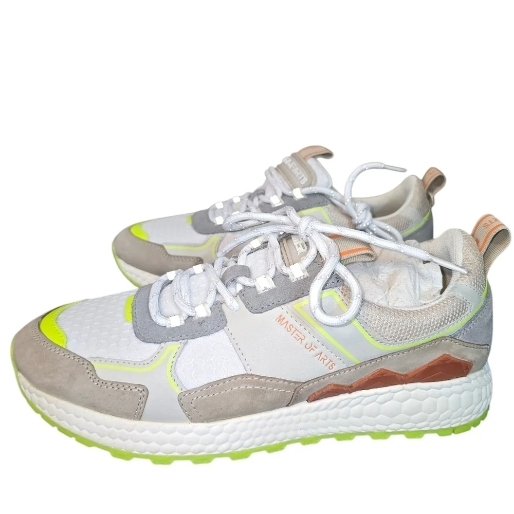 MOA Master of Arts Sneakers Futura Trail Hexagon White Orange NIB Size 8.5